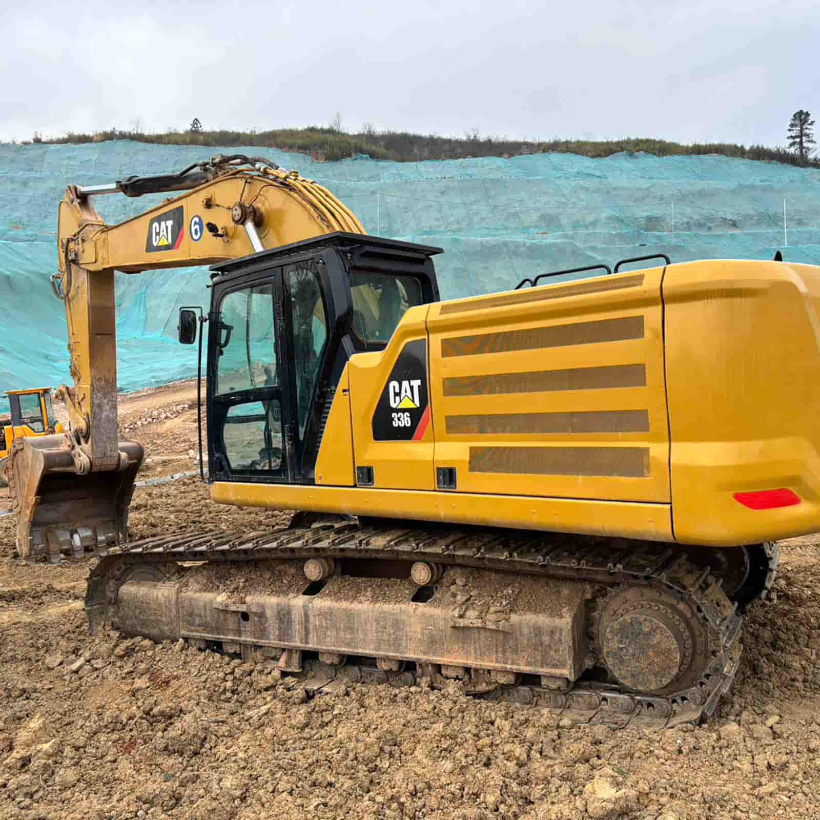 613 HOURS CAT 336(high configuration）Excavator
