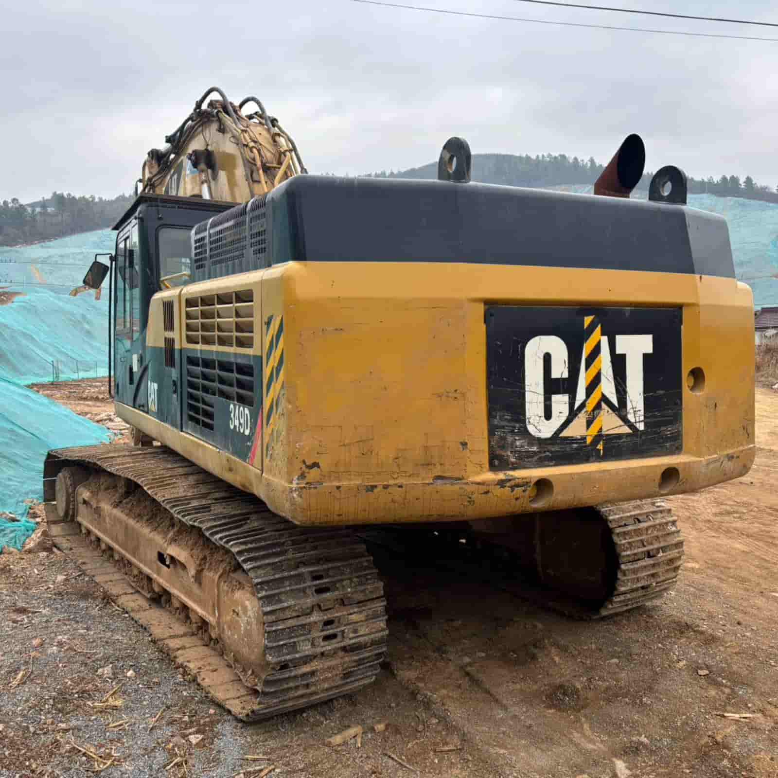 4507 HOURS CAT  345D Excavator