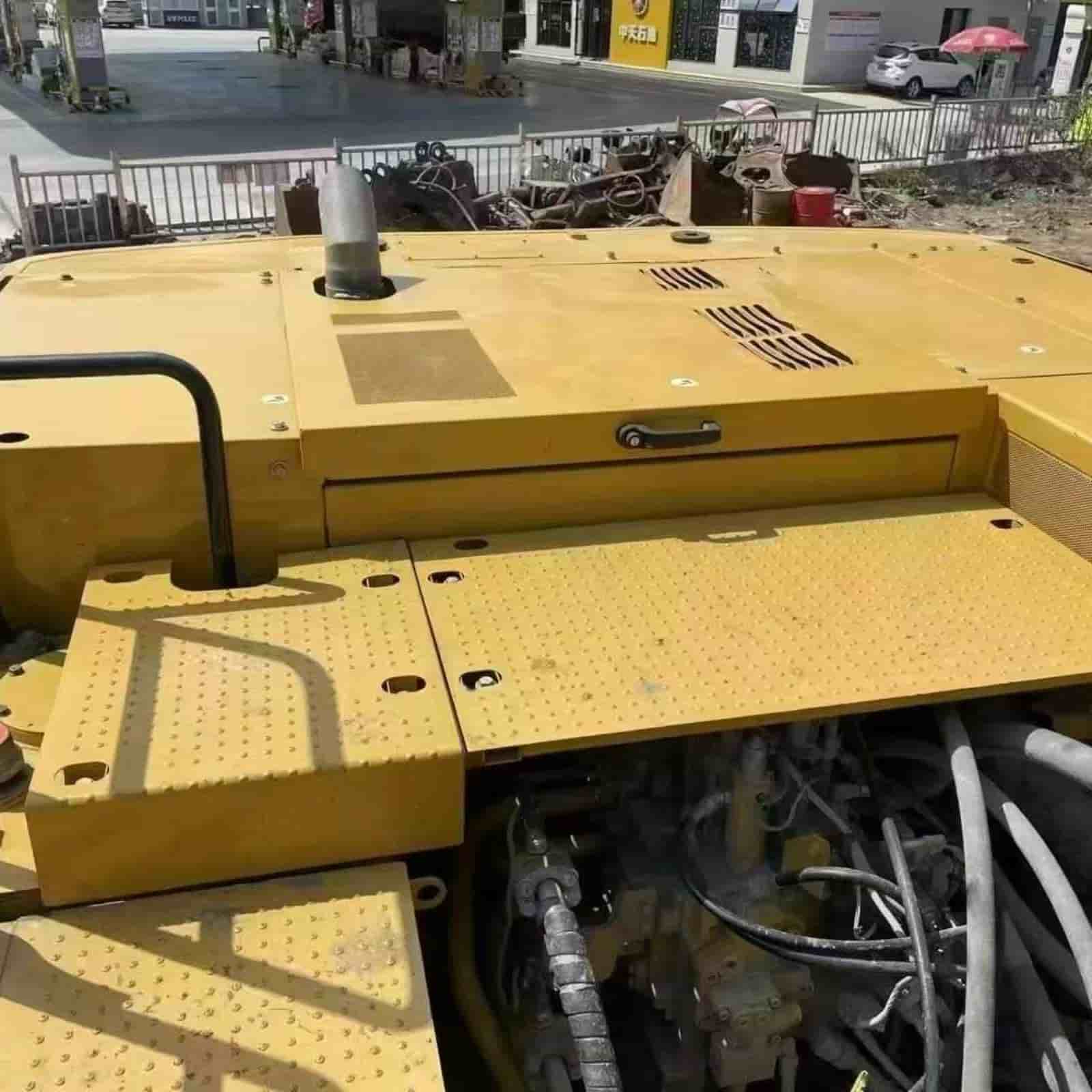 912 HOURS CAT 345 Excavator