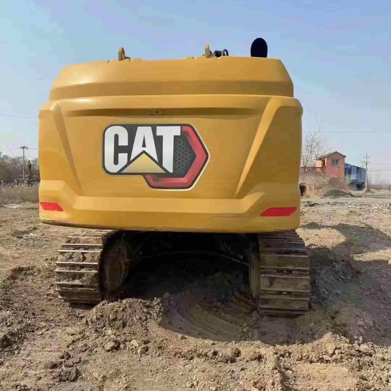 611 HOURS CAT 349 Excavator