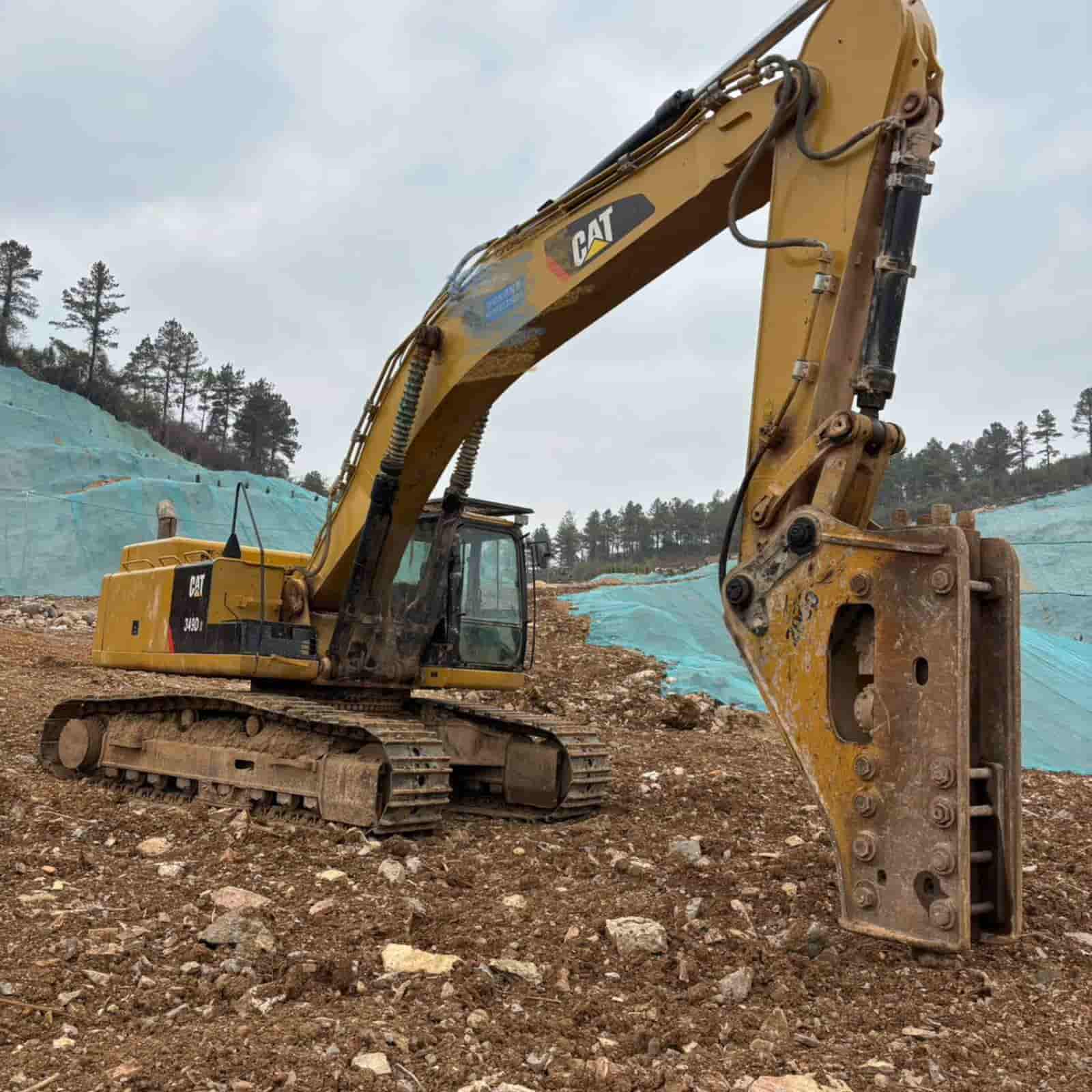 1807 HOURS CAT 349DL Excavator