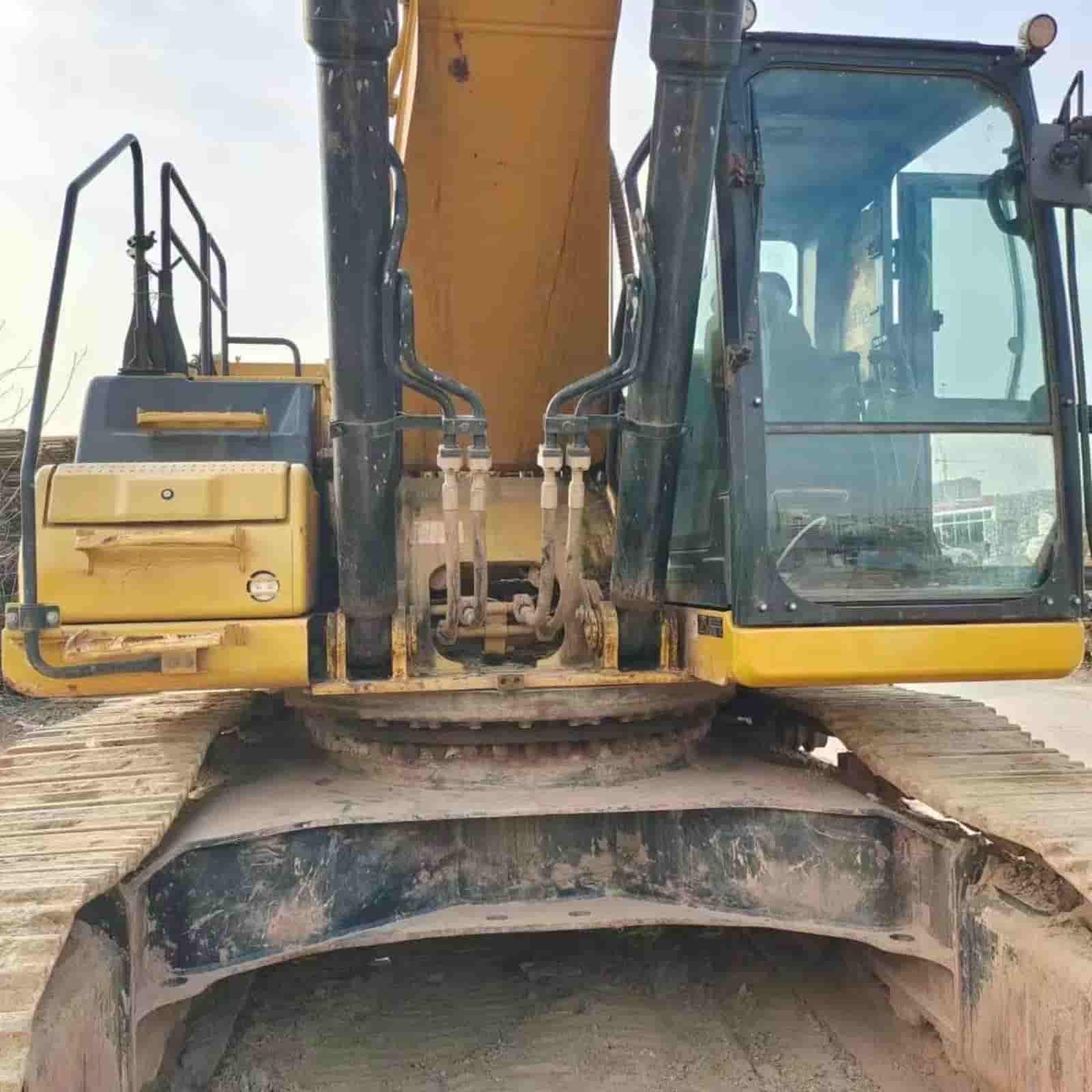 1224 HOURS CAT 349 Excavator