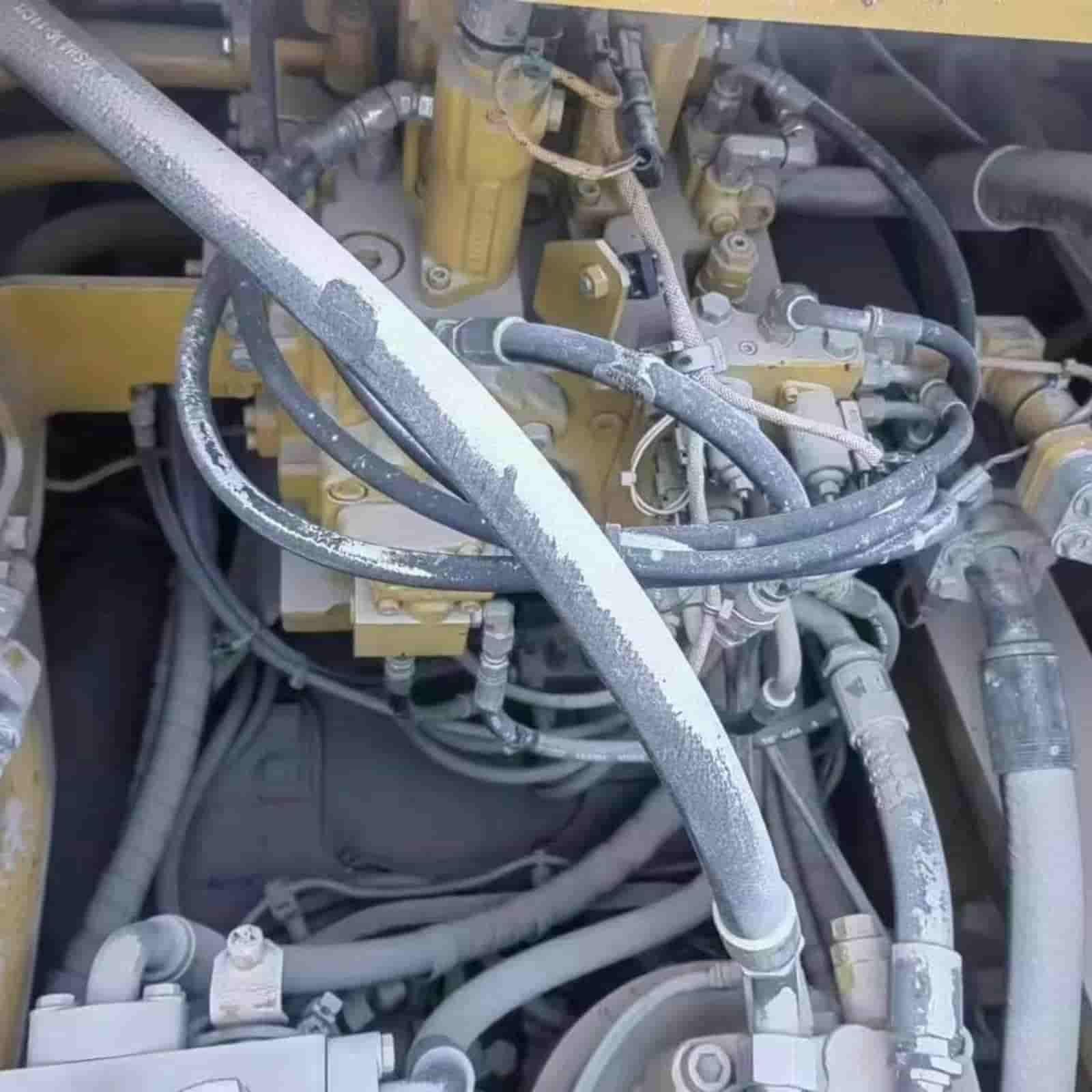 947 HOURS CAT 349 Excavator