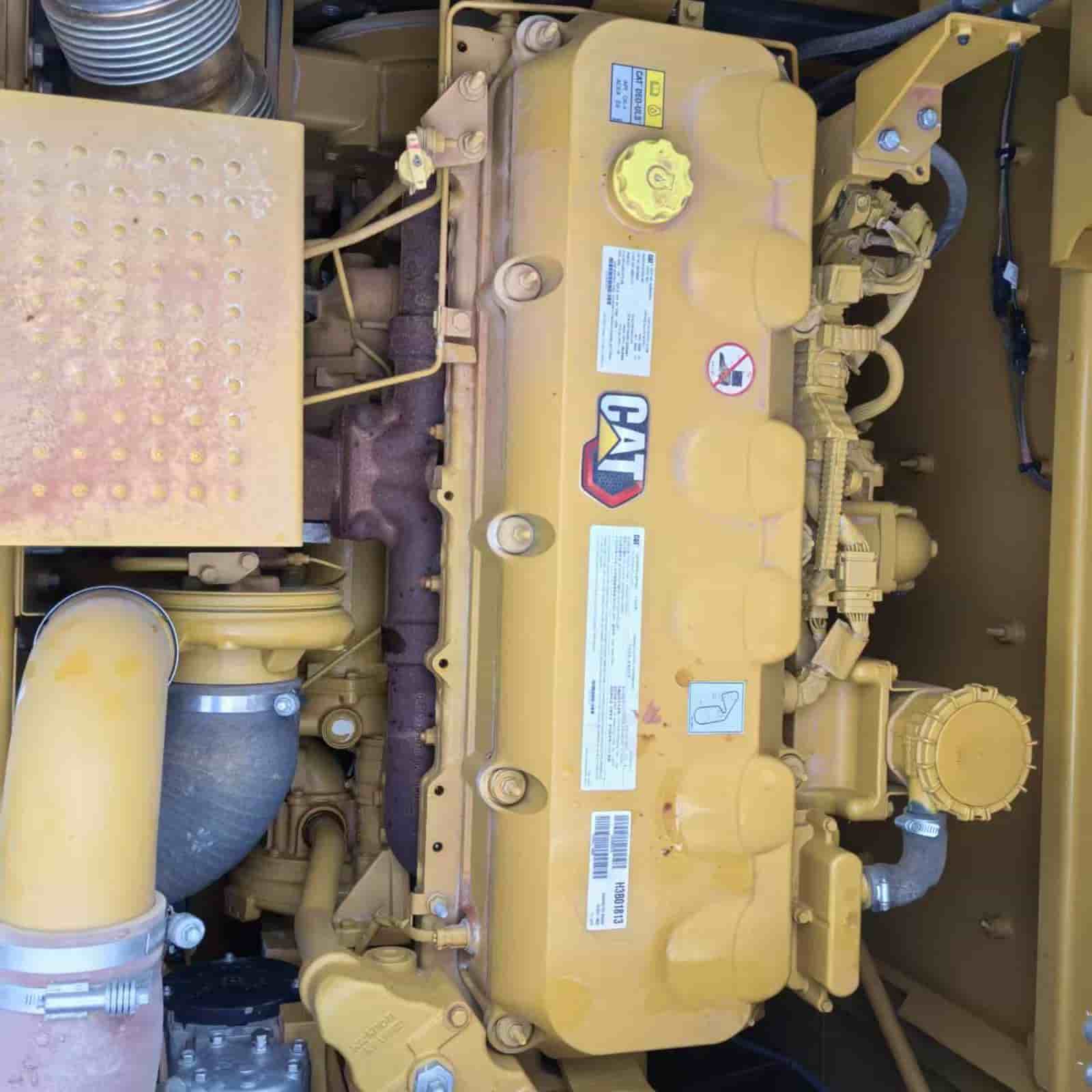 316 HOURS CAT 355 Excavator