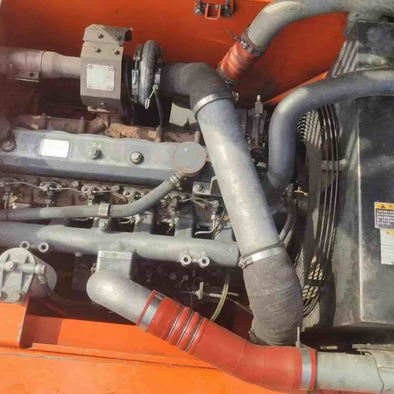 DOOSAN DH225-7 Excavator