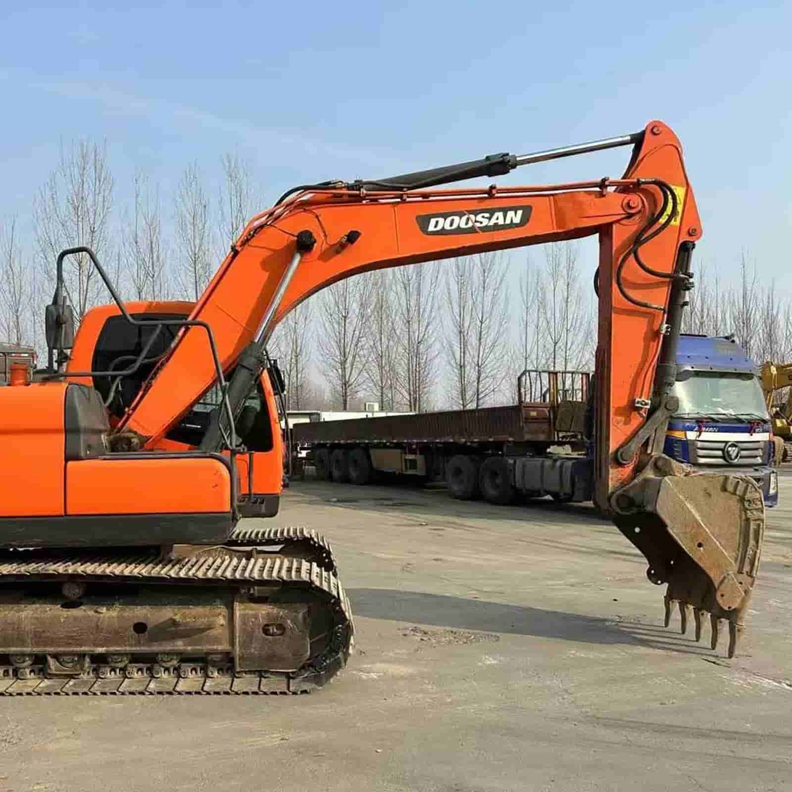 DOOSAN dx130-9c Excavator