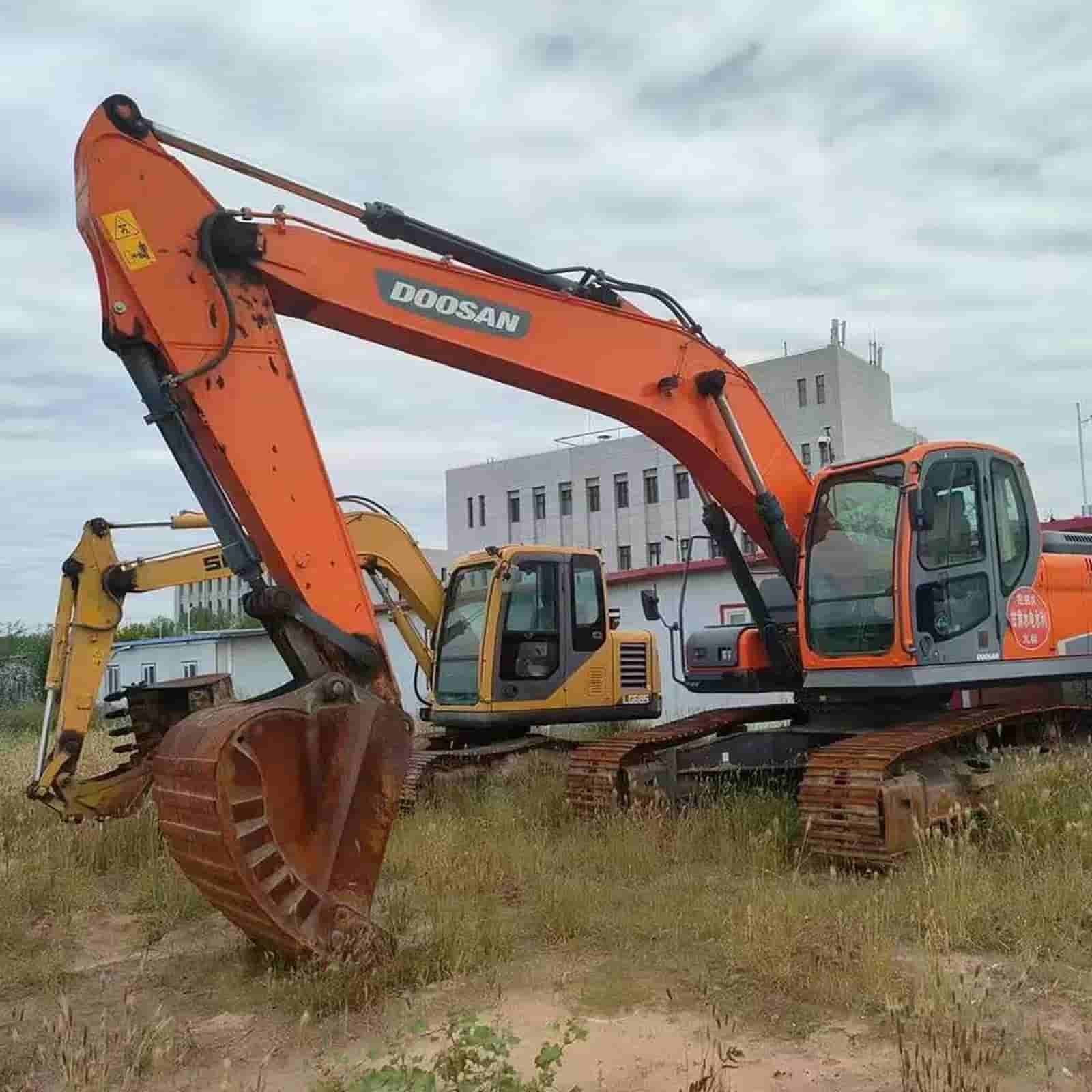 DOOSAN dx230-9c Excavator