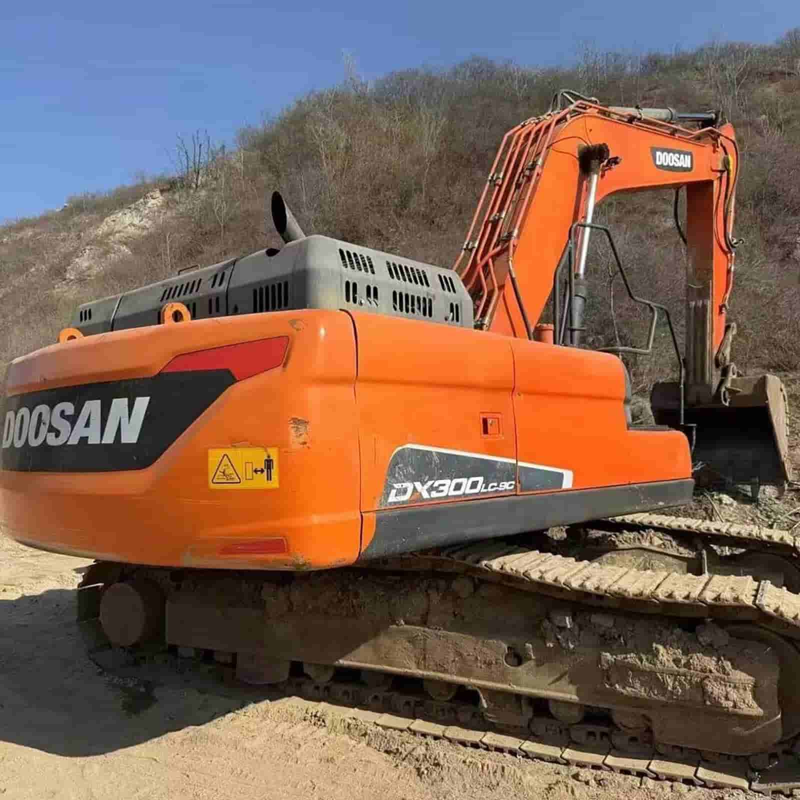 DOOSAN dx300-9c Excavator