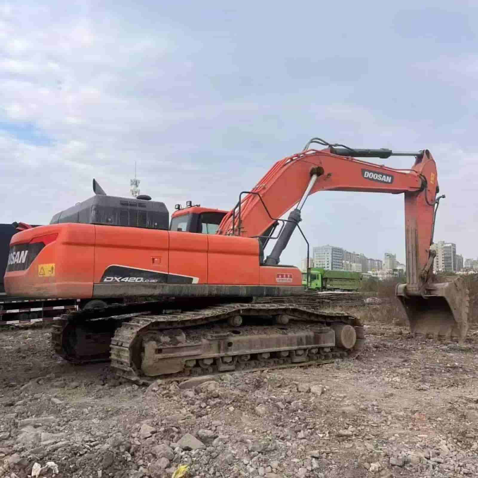 DOOSAN dx420-9c Excavator