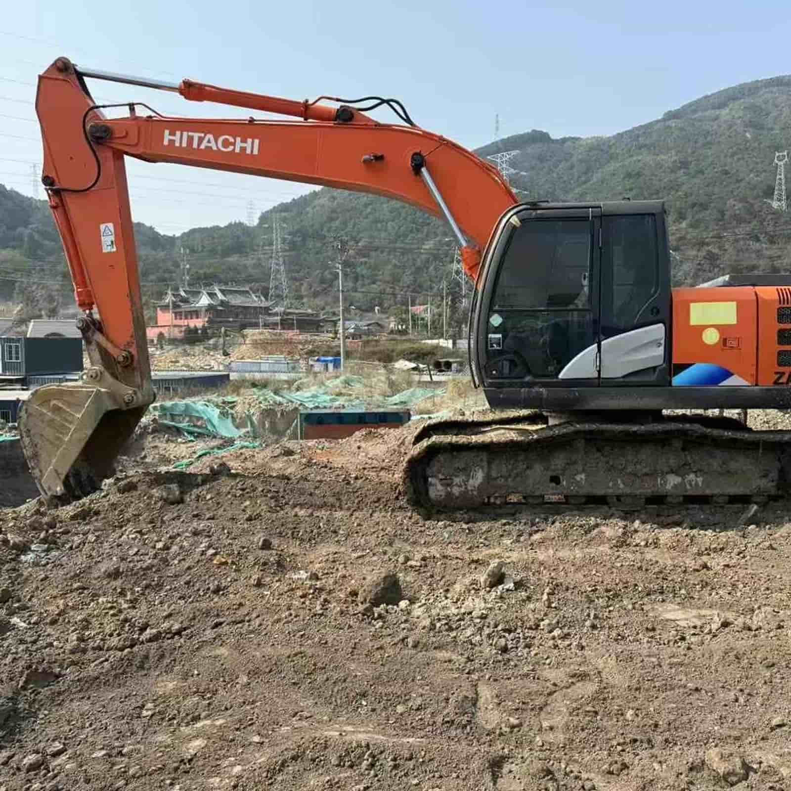 2711 HOURS  HITACHI 200-5G  Crawler  Excavator
