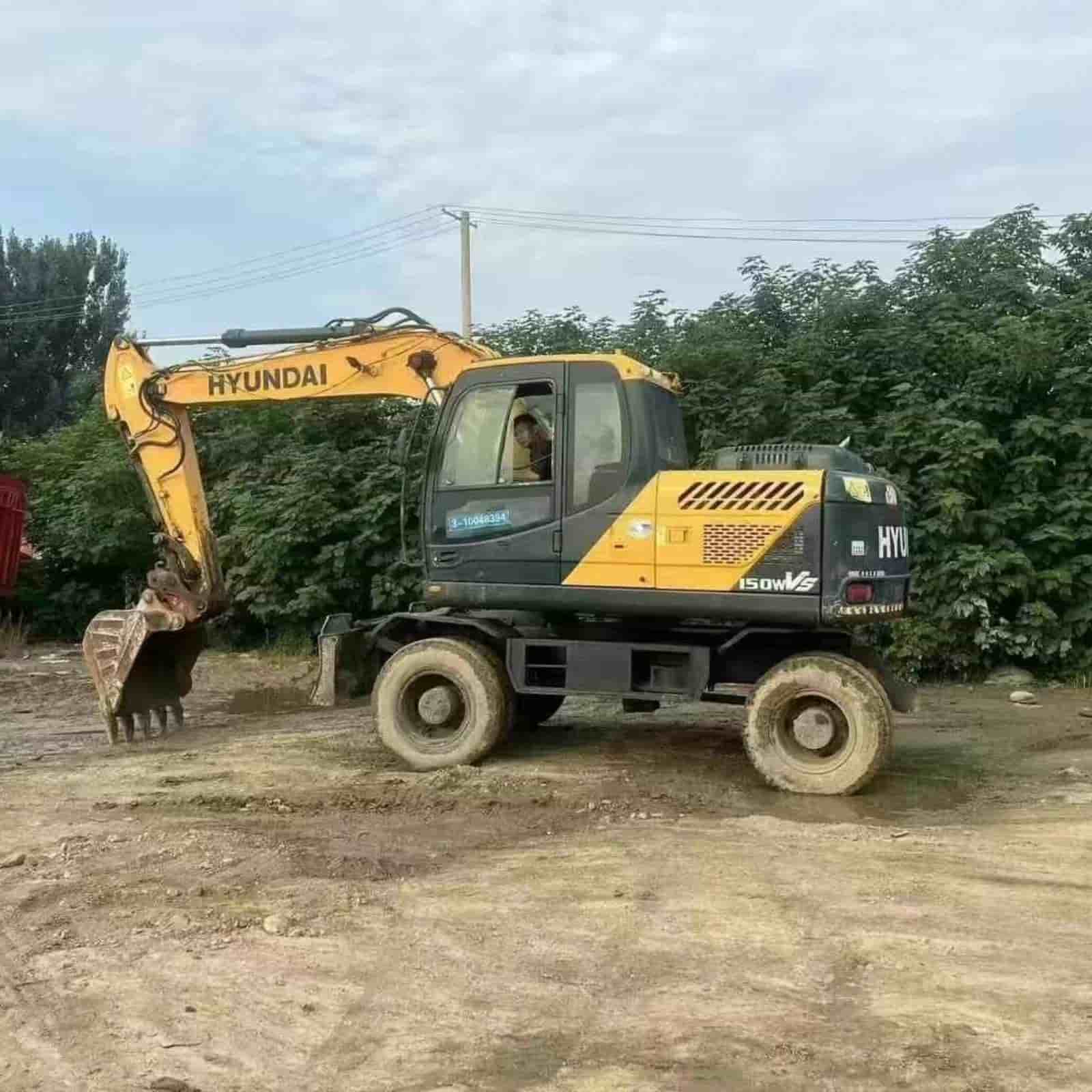 HYUNDAI 150WVS  Excavator
