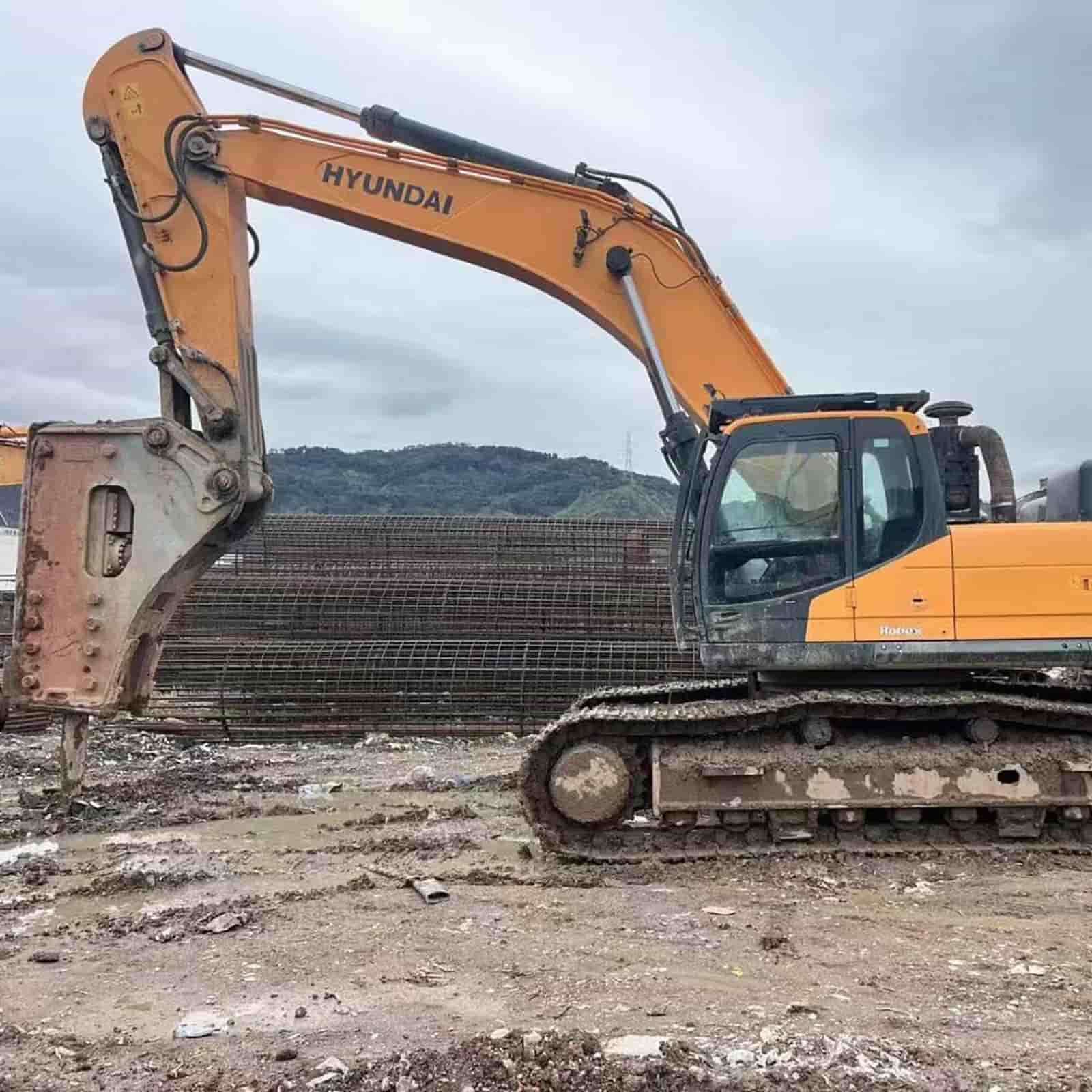 HYUNDAI 485VS Crawler Excavator