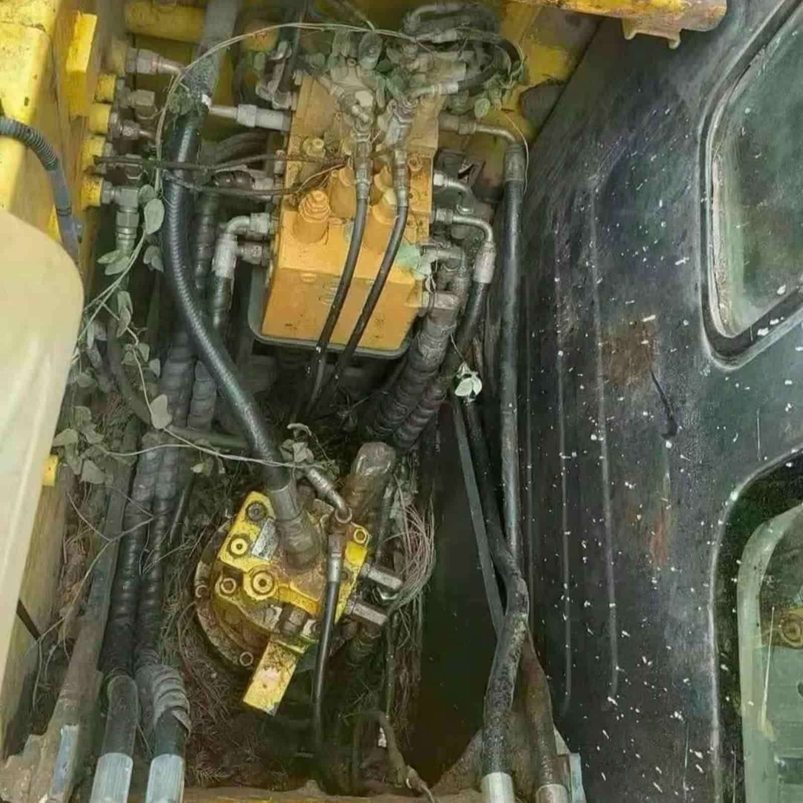 HYUNDAI 80-7 Excavator