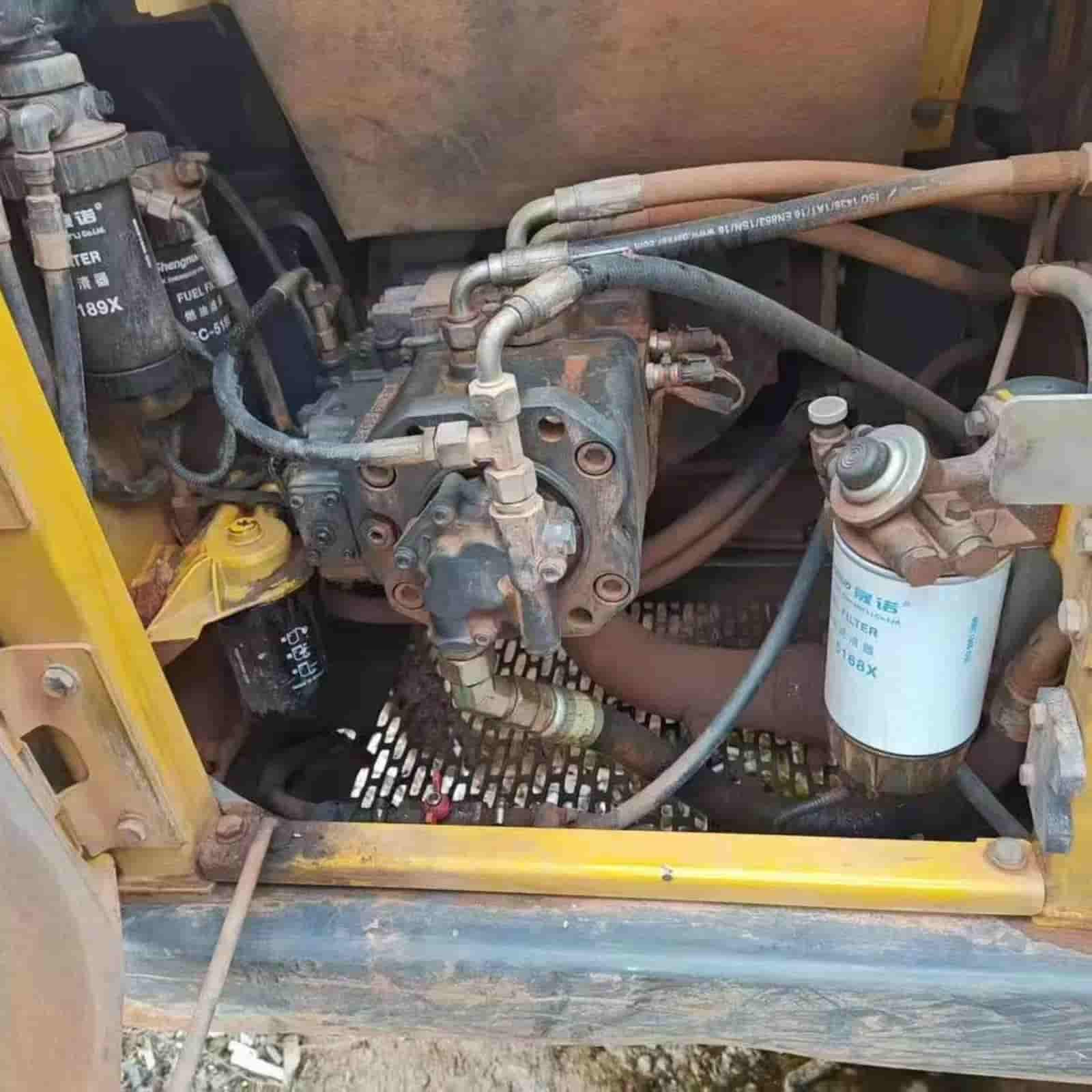 JD 130 Crawler Excavator