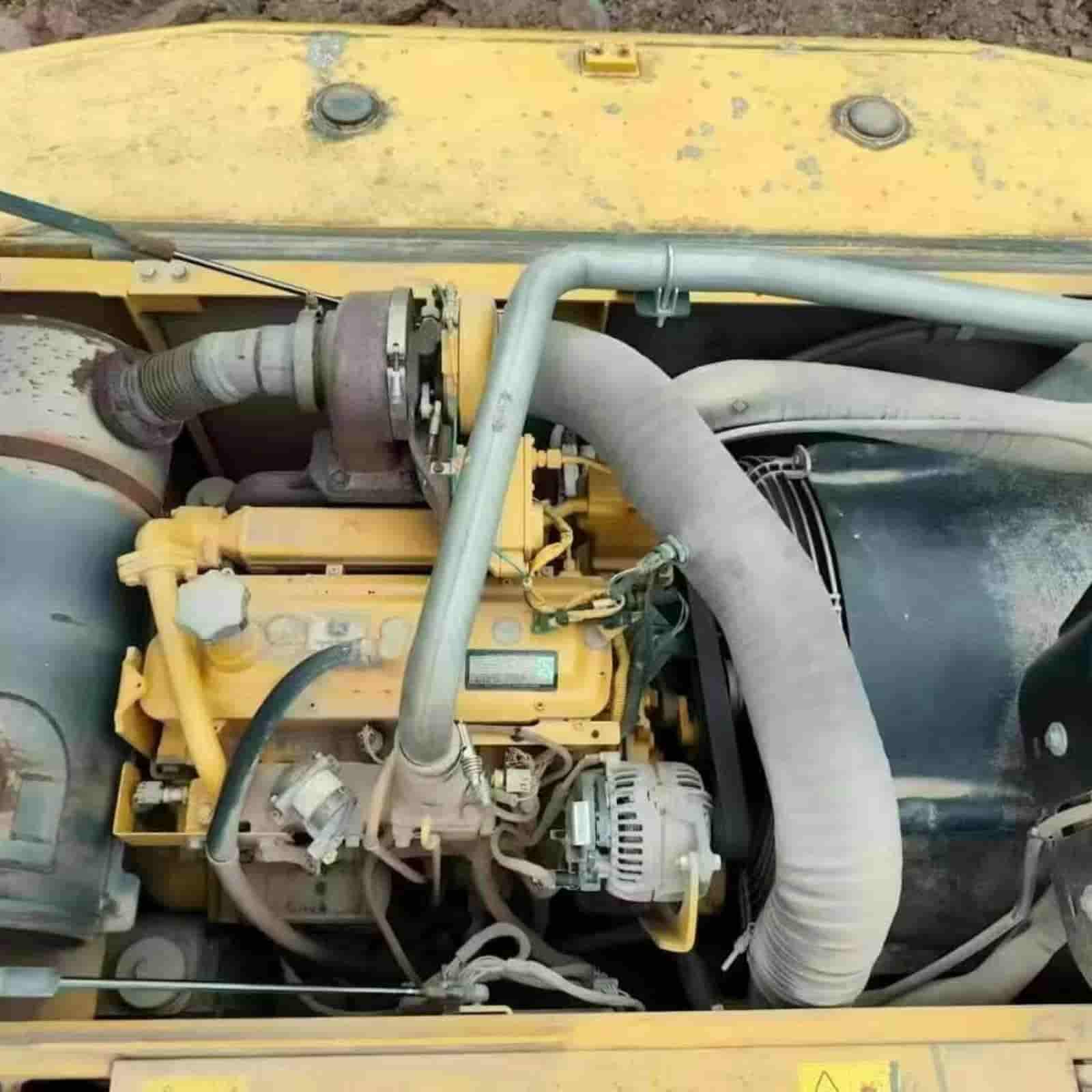 JD 240 Crawler Excavator