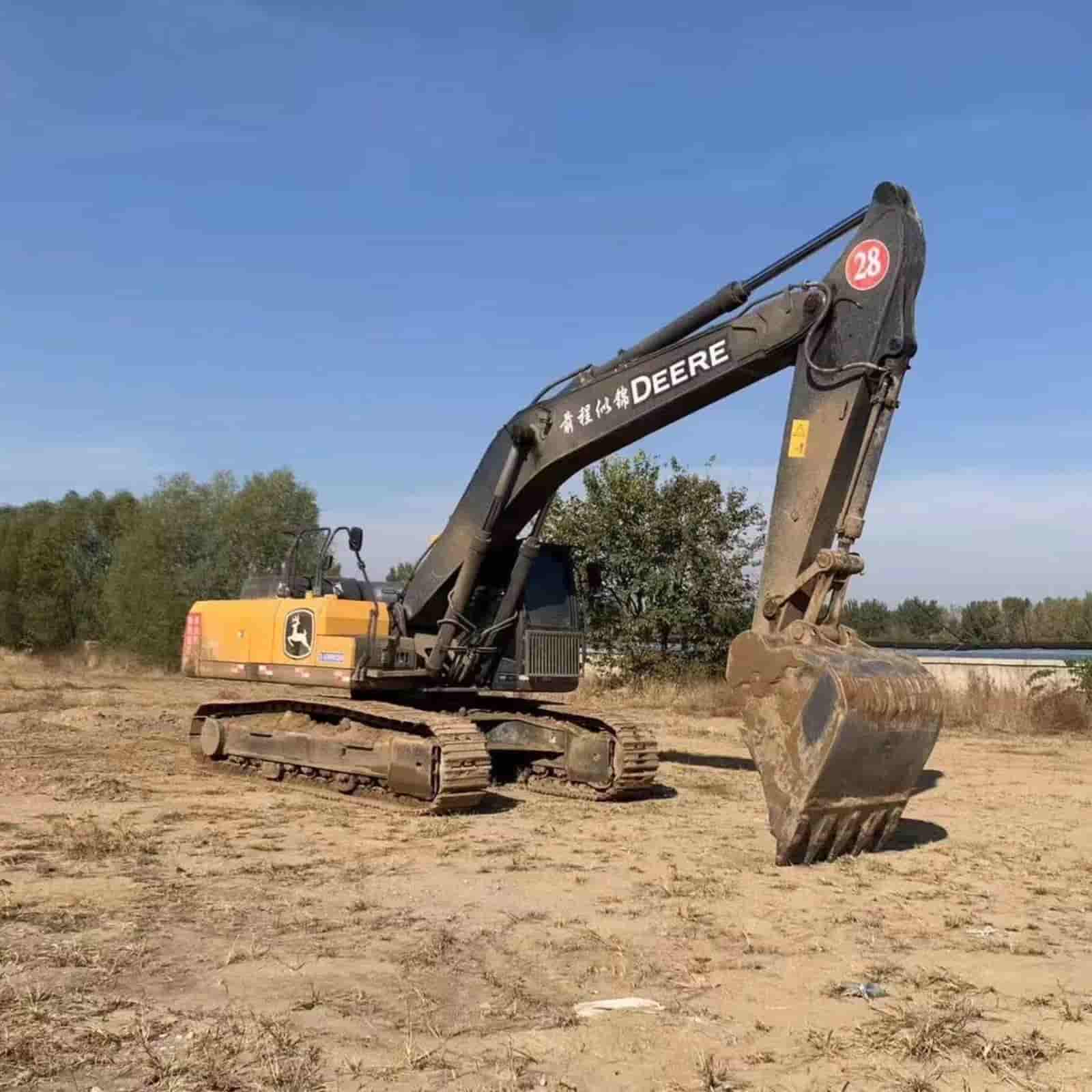 1495 HOURS JD 360 Crawler Excavator