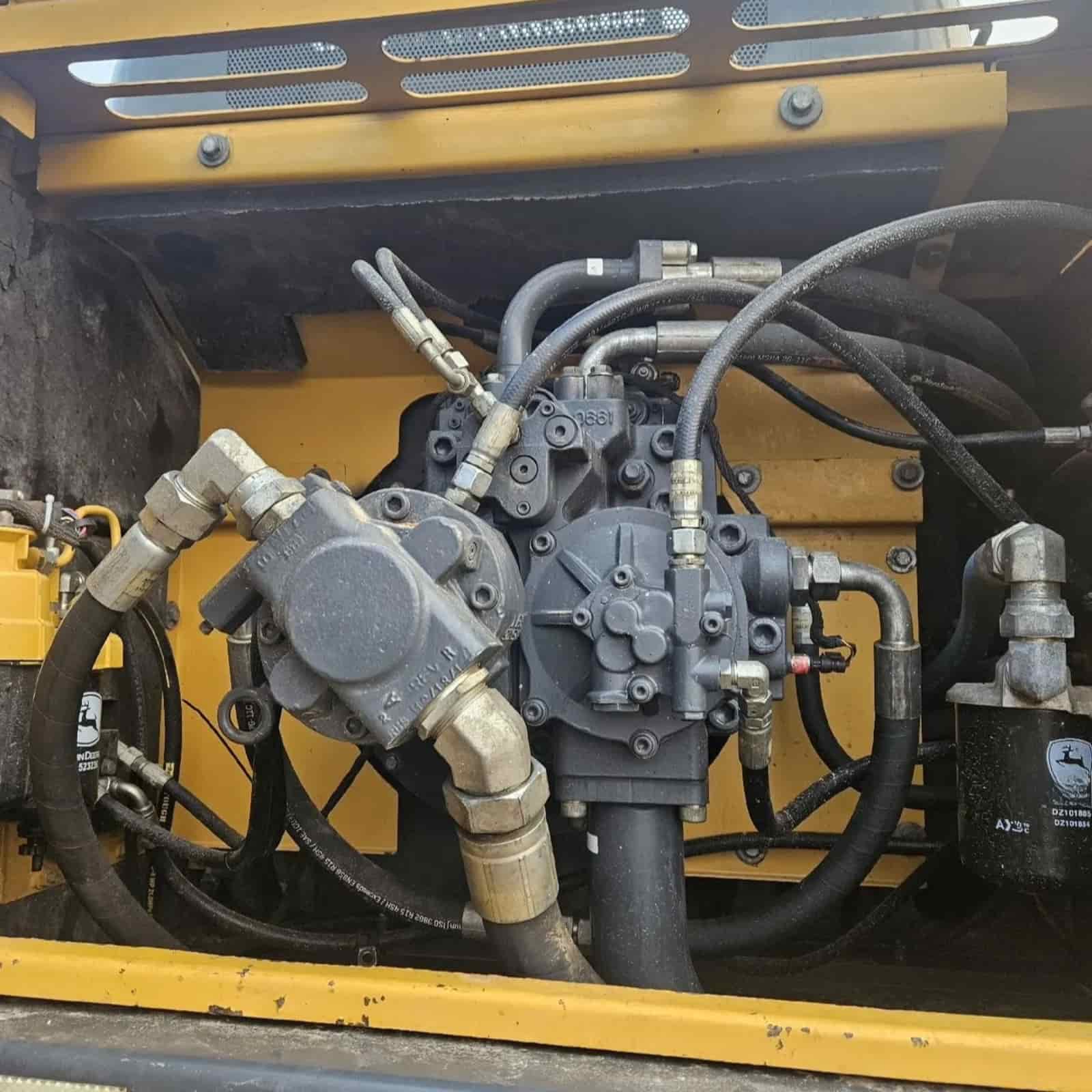 John Deere 360 Excavator