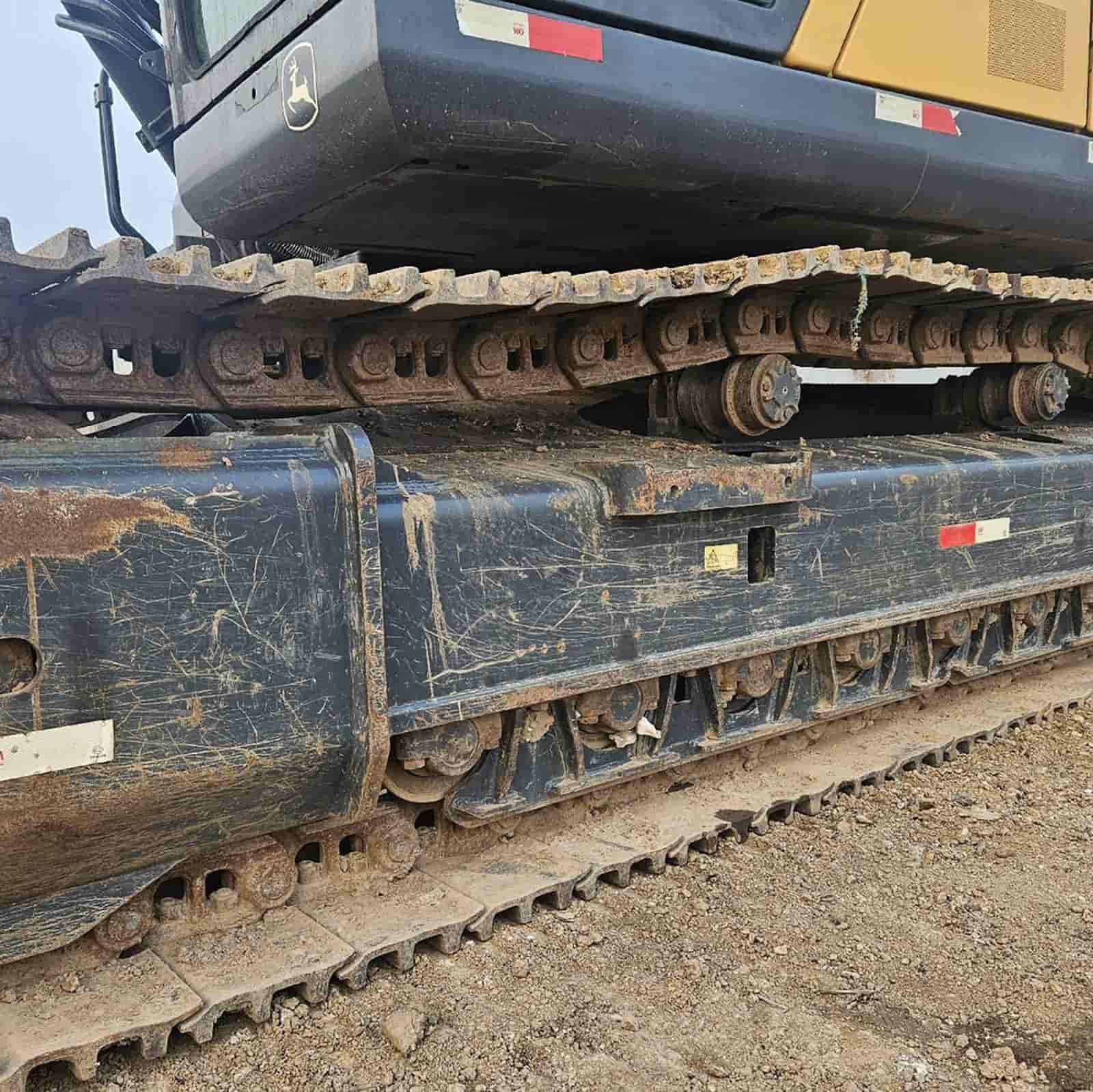 1500 HOURS JD 360 Crawler Excavator