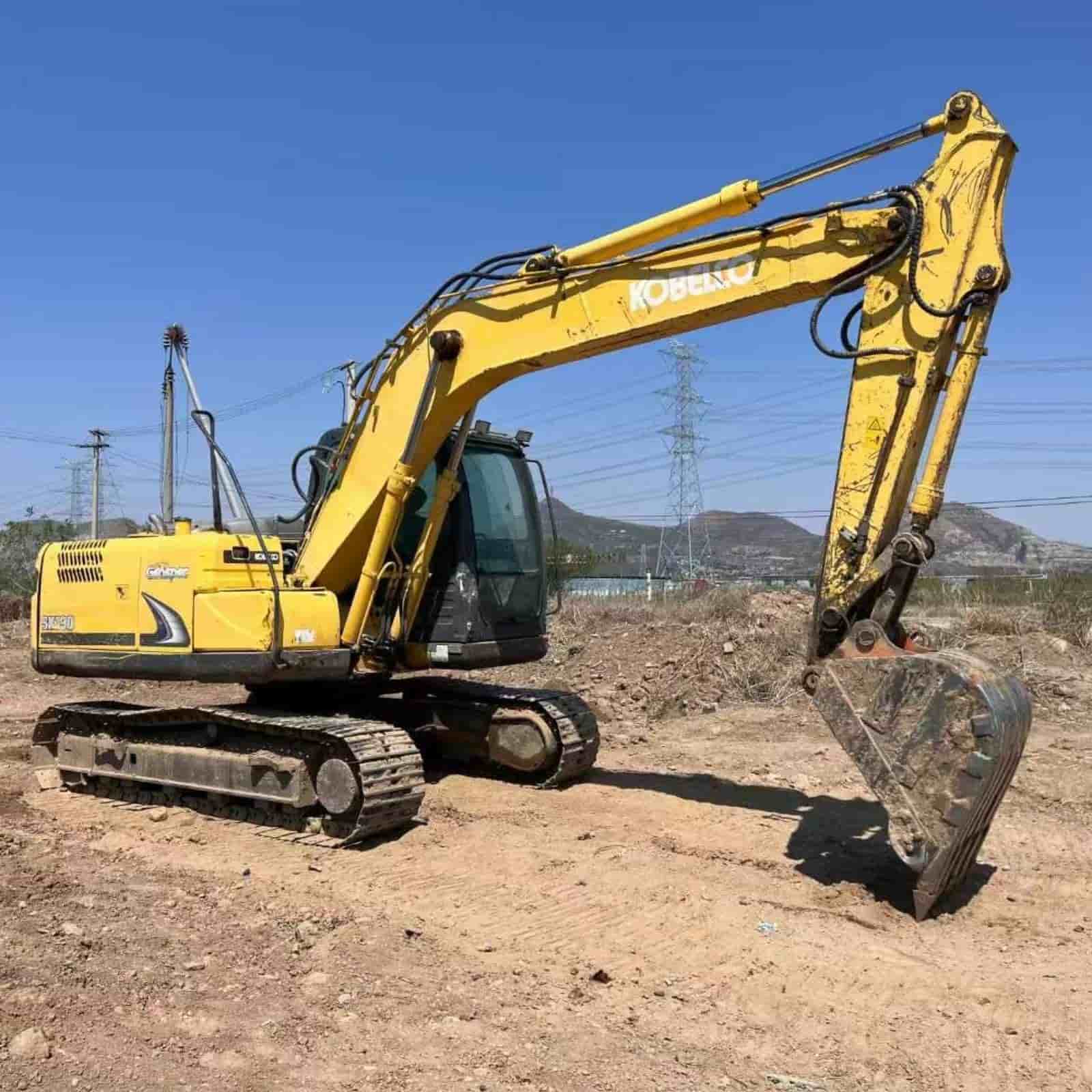 KOBELCO 130-8 Excavator