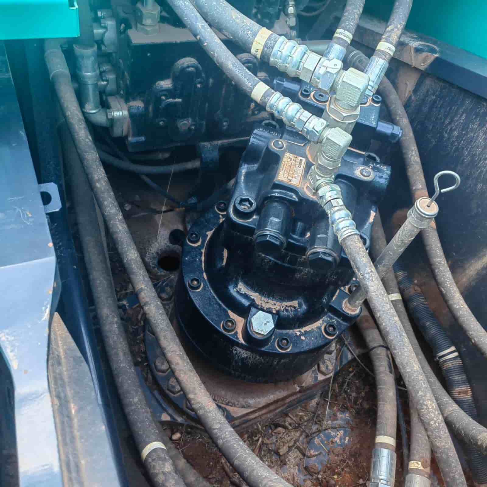 KOBELCO 200-10 Crawler Excavator