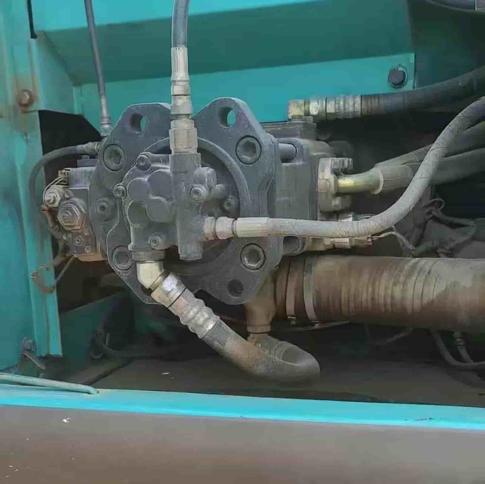 KOBELCO 200-6E Crawler Excavator
