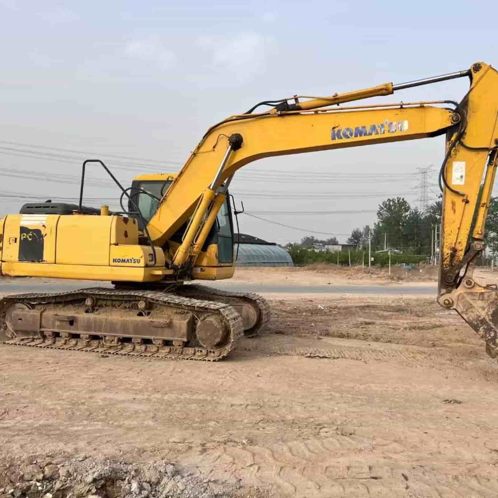 KOMATSU 160-7 Excavator