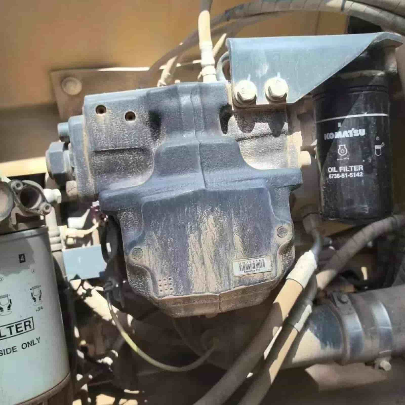 1900 HOURS KOMATSU 240lcmo Excavator