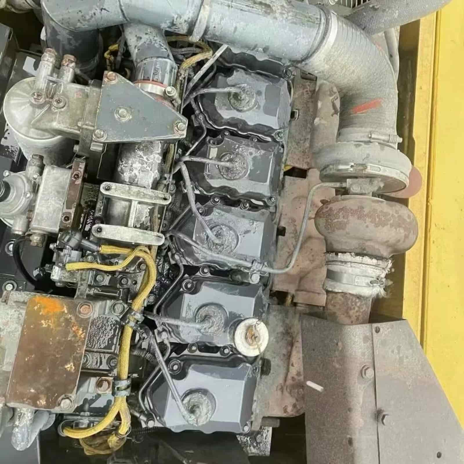 KOMATSU 400-7 Excavator
