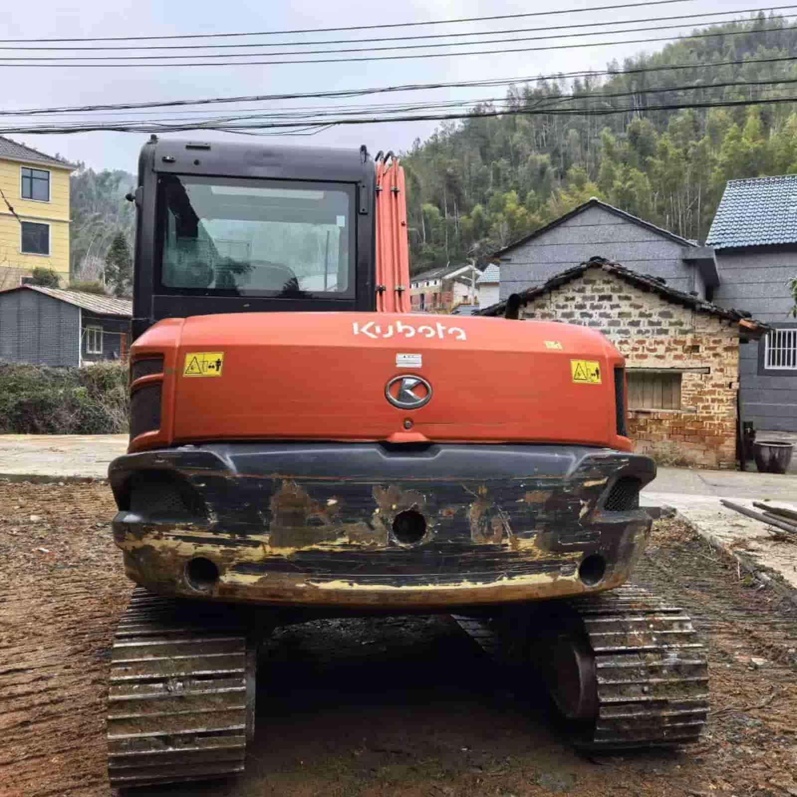 KUBOTA 175 Crawler Excavator