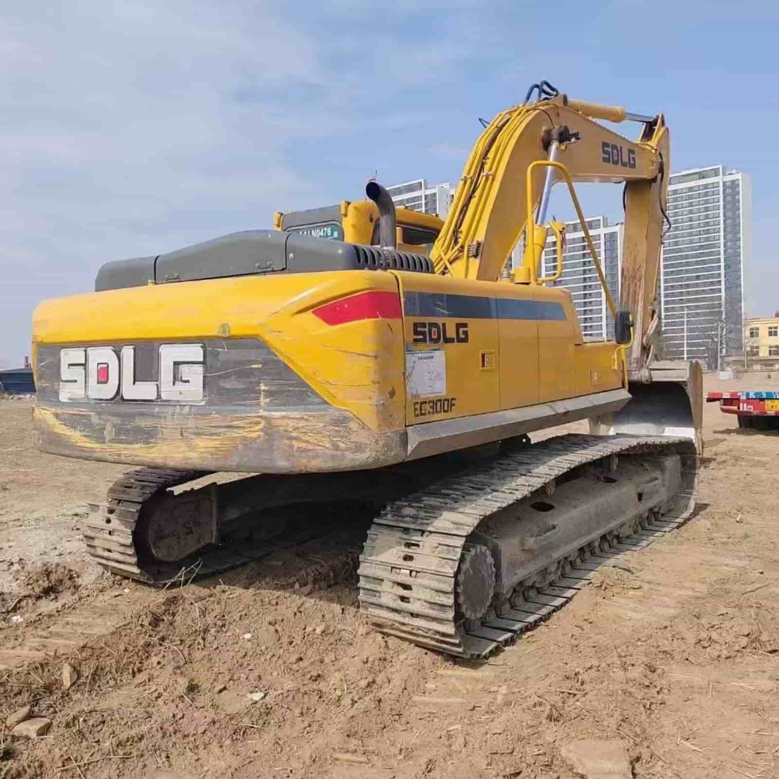 SDLG 6225 Excavator