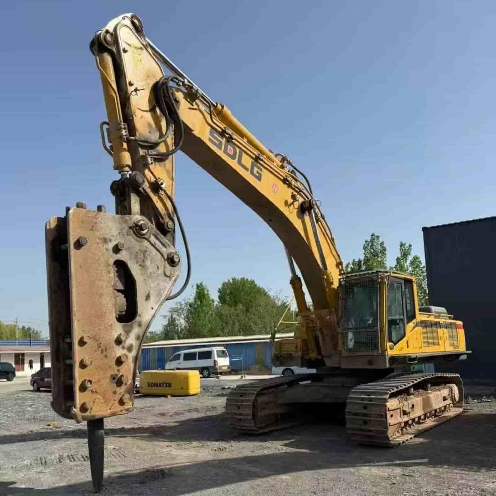 SDLG 6600 Excavator