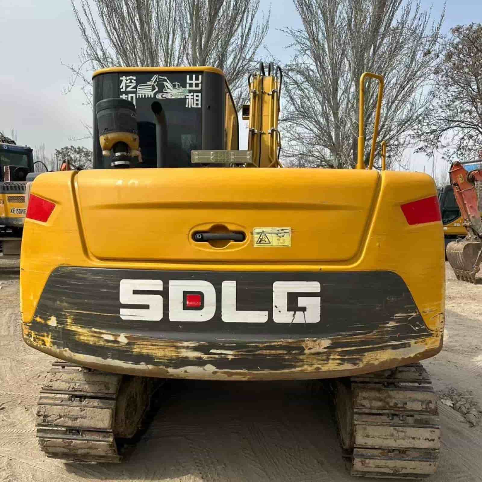 675 HOURS SDLG 75 Excavator
