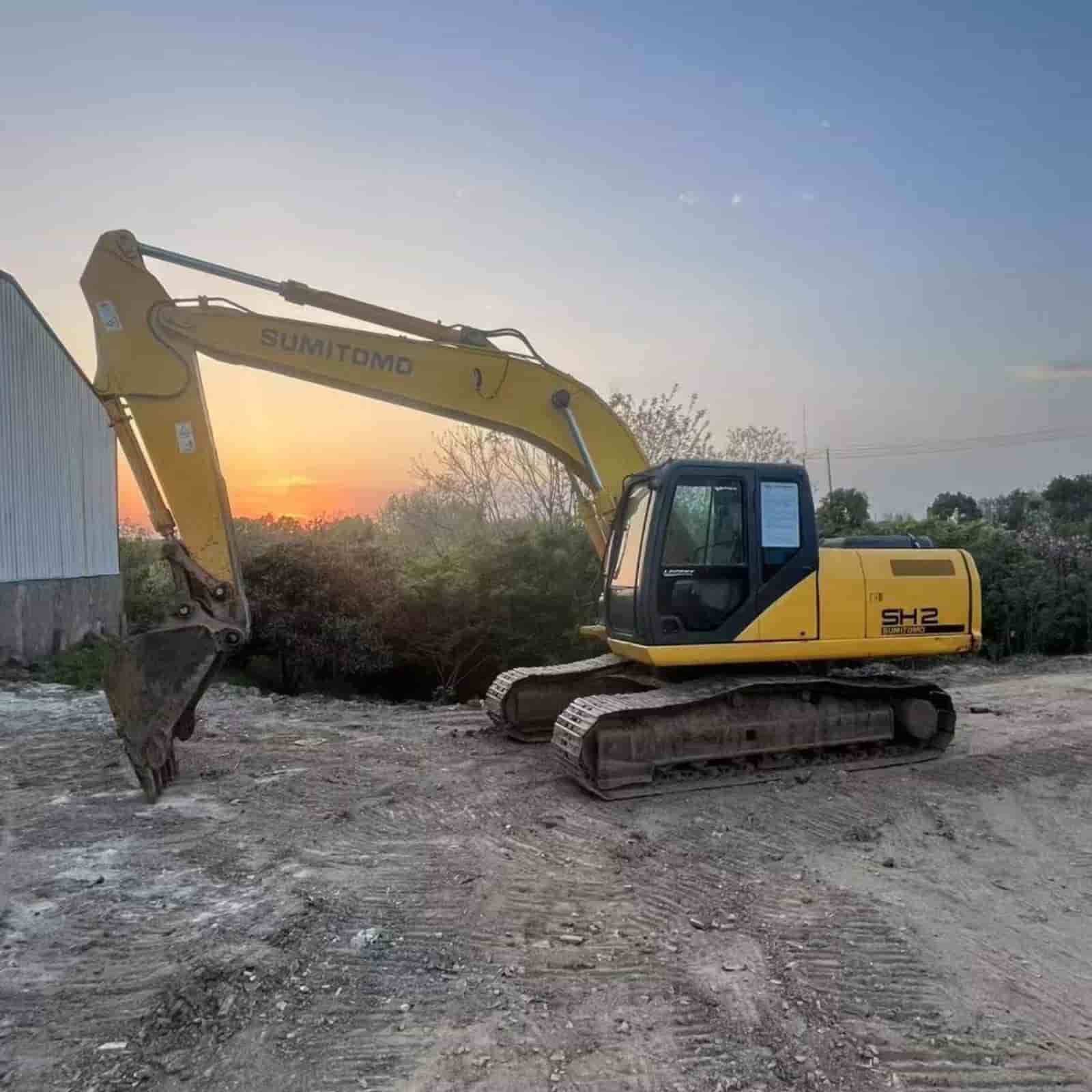 SUMITOMO 210-5 Excavator