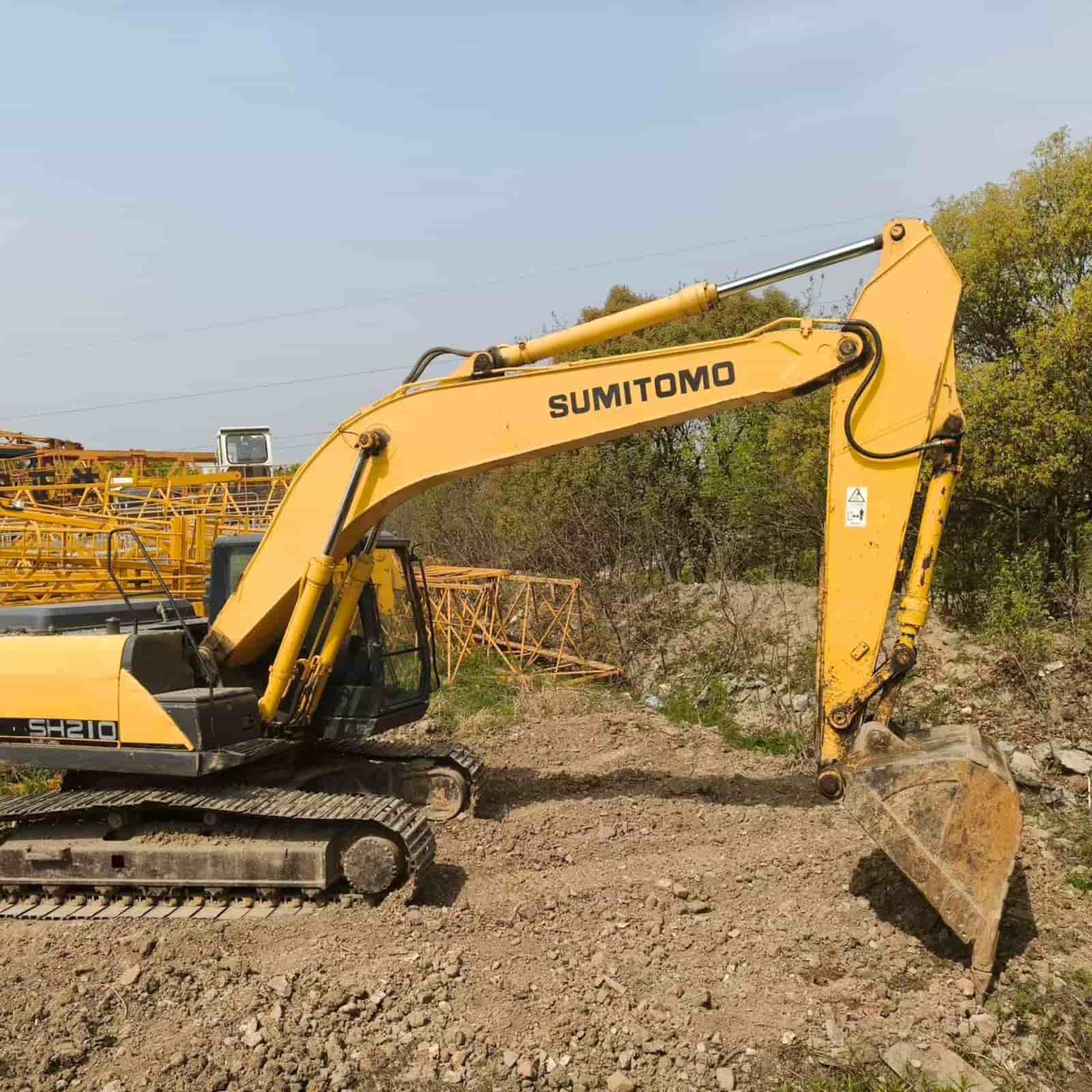 1252 HOURS SUMITOMO 210-6 Large Crawler Excavators