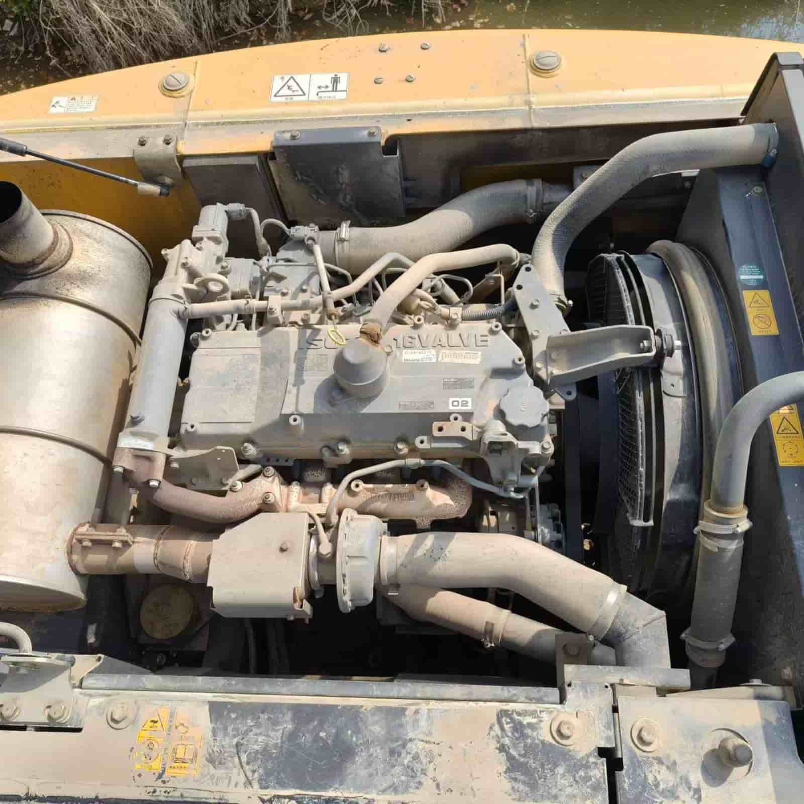 1252 HOURS SUMITOMO 210-6 Large Crawler Excavators