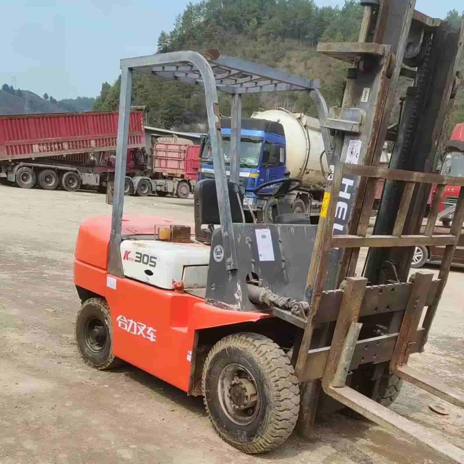 HELI 35 FORKLIFT