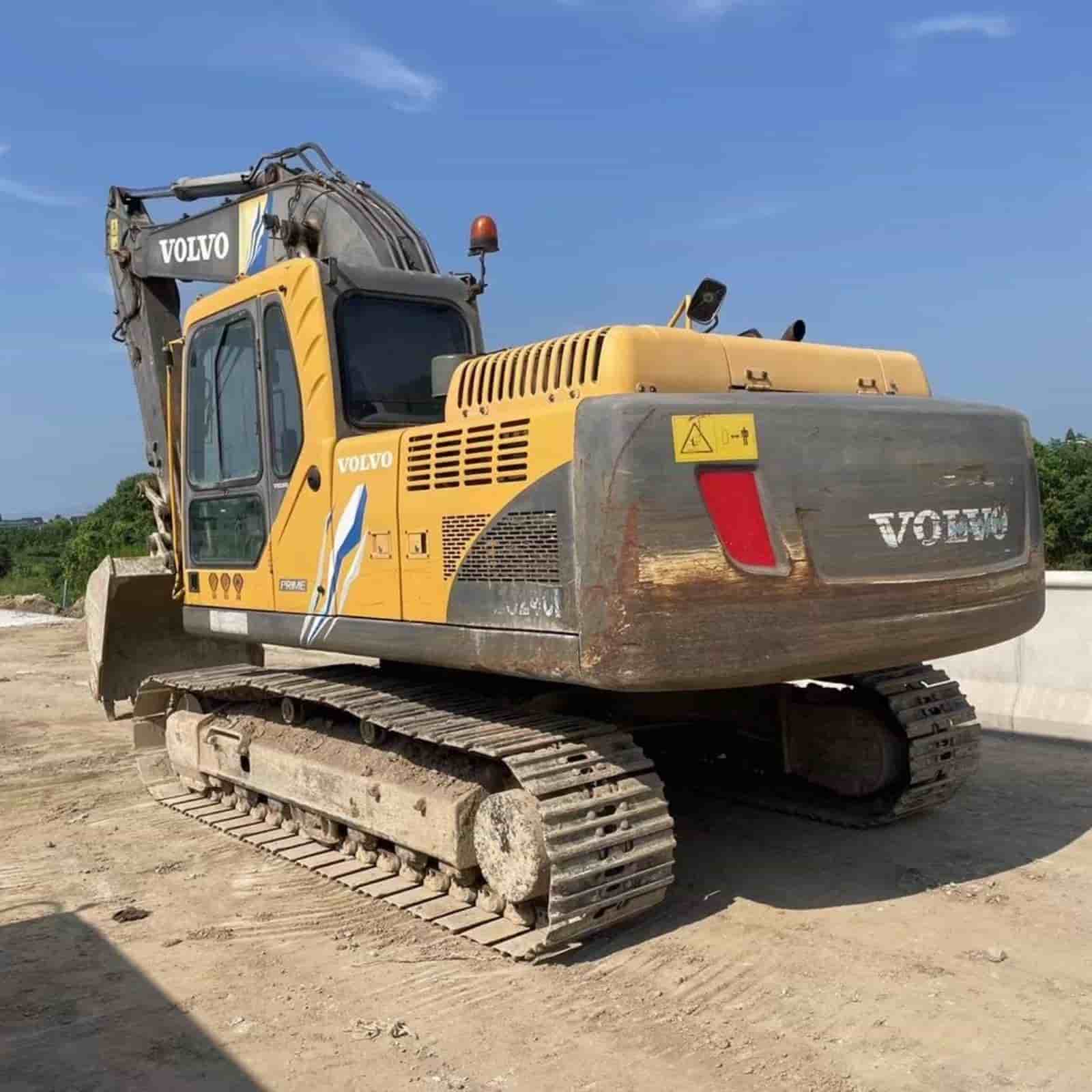 Volvo 210BLC  Crawler Excavator