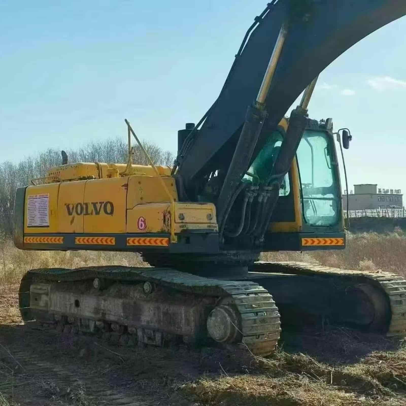 VOLVO 460 Excavator