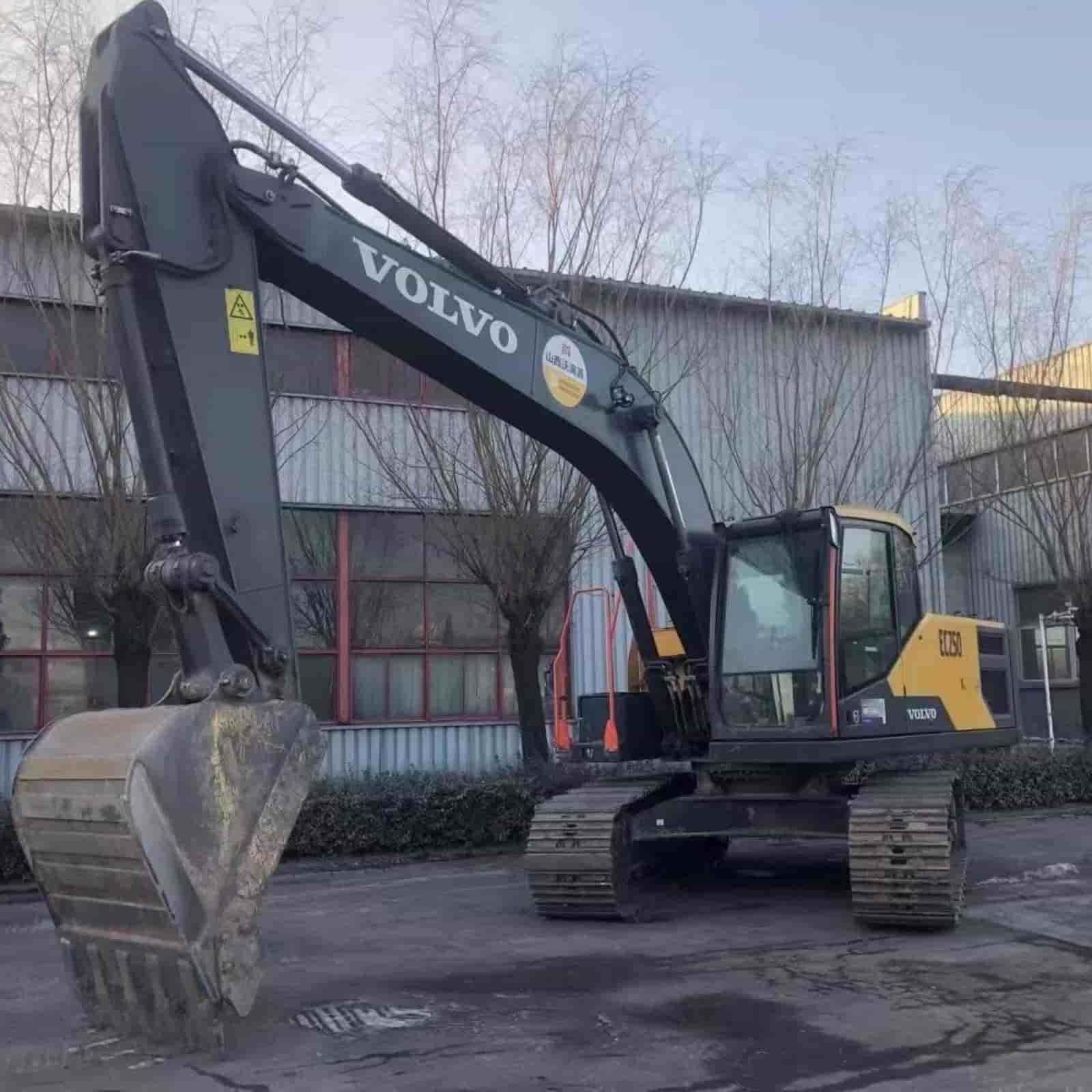 Volvo  EC250E Crawler Excavator